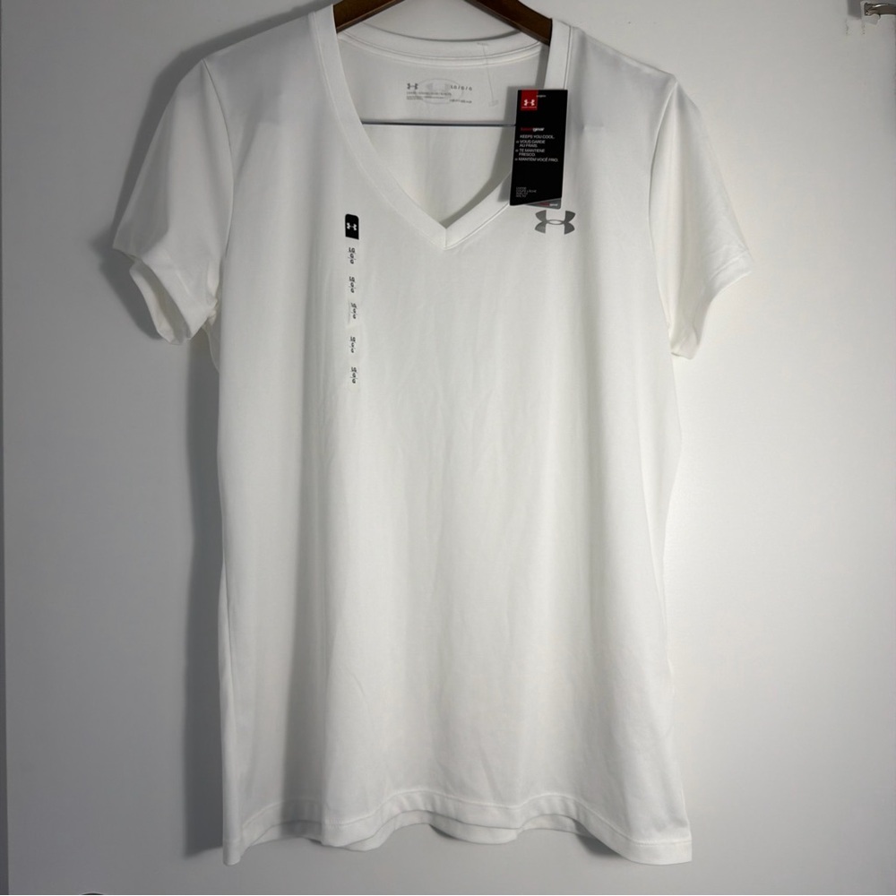 Under Armour UA Tech™ Twist
Women's V-Neck Short Sleeve Classic White V-Neck Tee